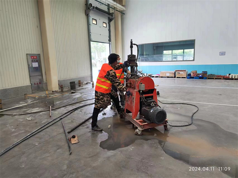 文山厂房地面下沉塌陷注浆加固施工